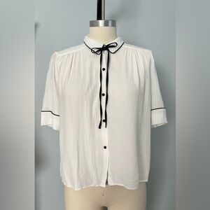 ZARA Cream Textured Contrast Piping Blouse Size M